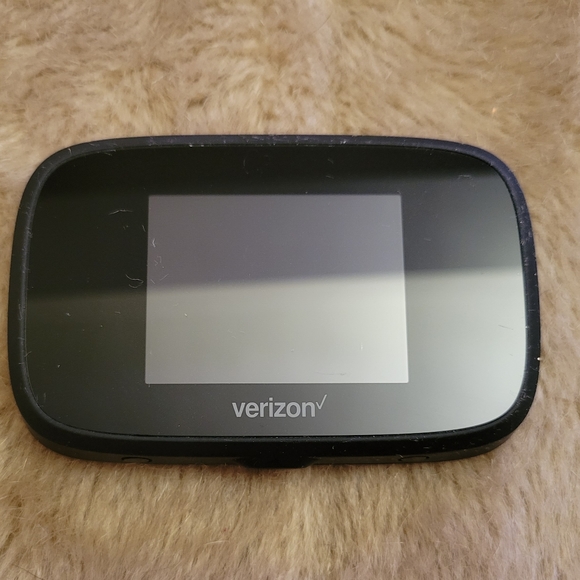 Novatel Verizon Wireless Jetpack 7730L 4G LTE Advanced Mobile Hotspot - Picture 2 of 5